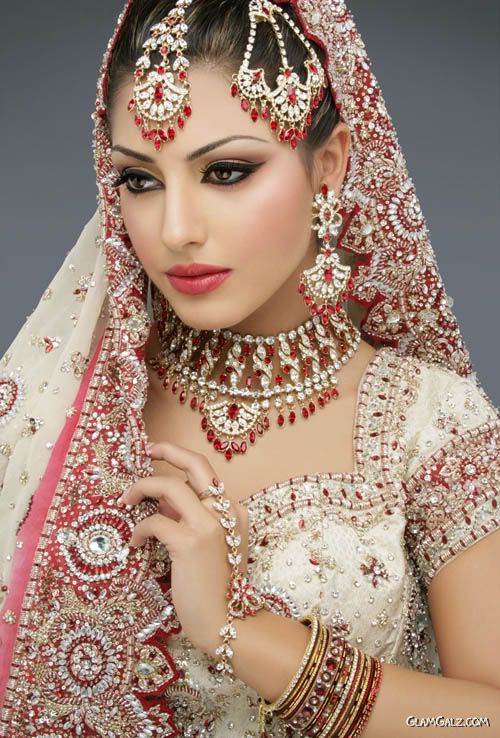 asain bridal makeup. Indian Brides with Eastern