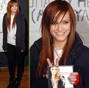 Ashlee Simpson Photos