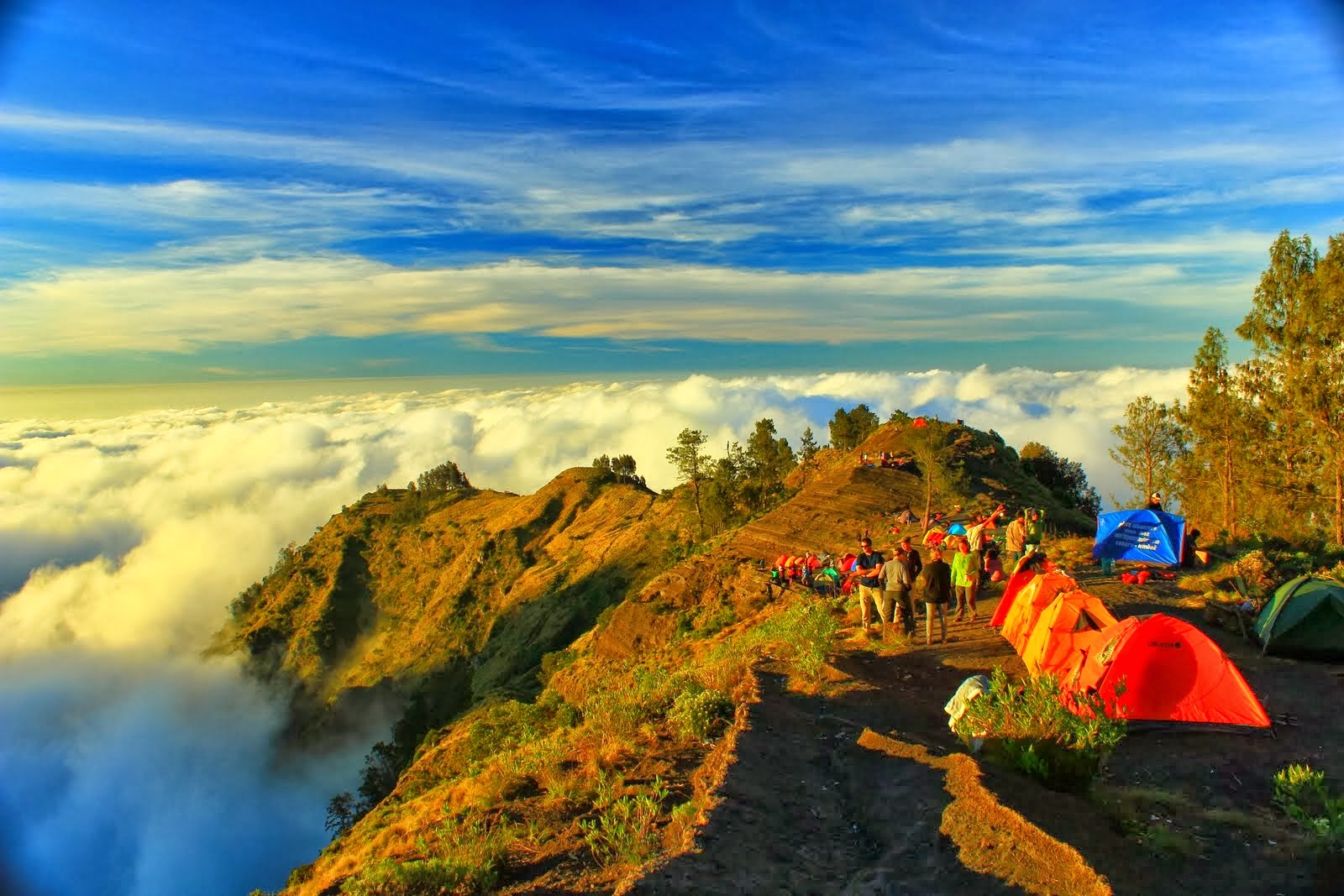 39 Gambar Pemandangan Gunung Di Indonesia Terindah Gambar Pemandangan