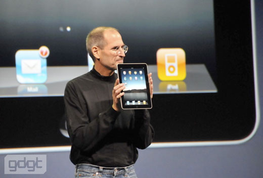 Steve Jobs, CEO Apple Inc., pada acara peluncuran iPad