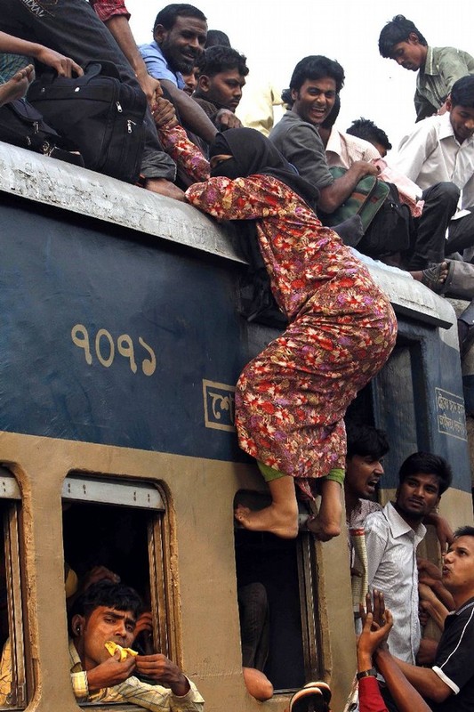 Suasana Mudik Hari Raya di Bangladesh Ternyata Lebih Parah 