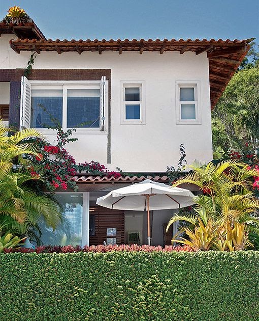 beautiful house on the Brazilian coast