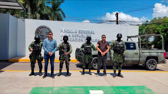 Hijo de lugarteniente de El Chapo y El Mayo, detenido con fusil y 6 mil pastillas de fentanilo