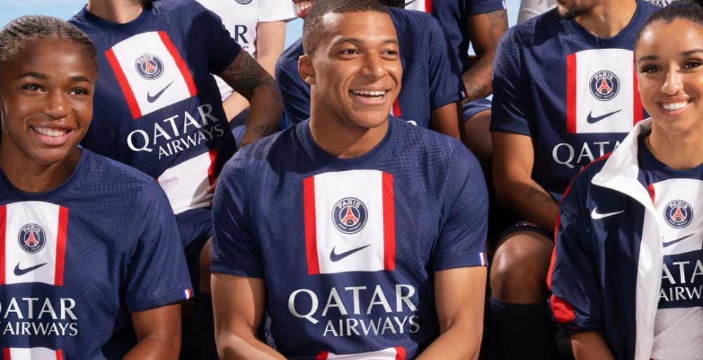 PSG 22-23 Home Kit - Footy Headlines