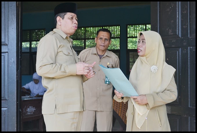 Kakemenag Kab. Tala Tinjau Pelaksanaan UAMBN di MAN Pelaihari