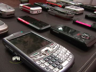 ATT confirma que en Bolivia existen 9 millones de usuarios de celular