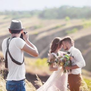 Errores en la postura de las fotos de bodas para evitar