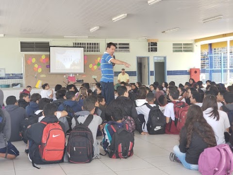  Estudantes participam de palestra sobre Escola Ativa