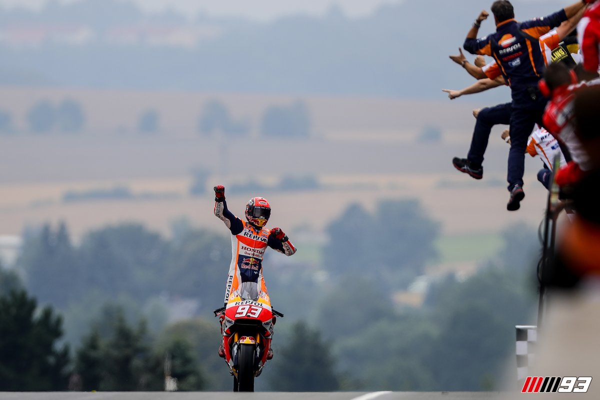 Posisi Start MotoGP Ceko 2016 Brno Marquez 1 Lorenzo 2 Iannonne