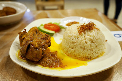 Paket Ayam betutu di Ayam Keraton Pontianak