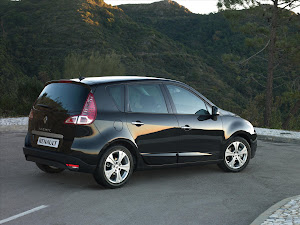 New Renault Scenic 2010 (2)