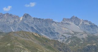 Tete de l'Enchastraye far right and Col de la Cavale seen from Tête de Vinaigre