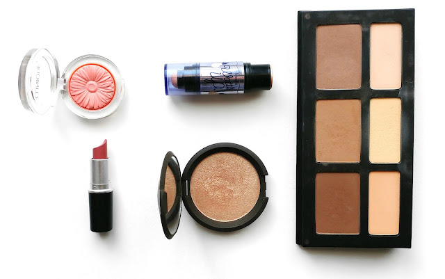 The Ultimate 10 Minute Makeup Routine For Work