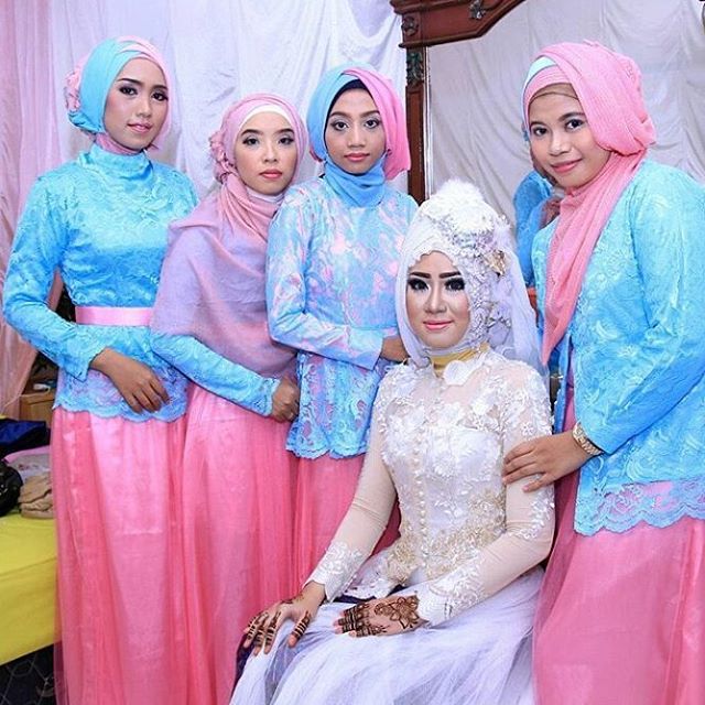 Model Kebaya Hijab