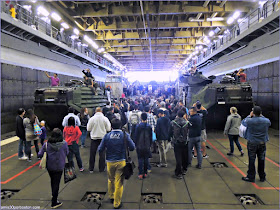 Interior de uno de los Barcos Militares durante la Fleet Week de Nueva York