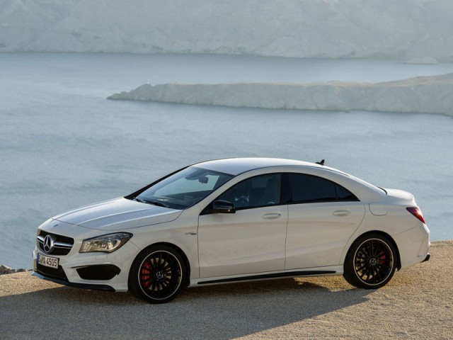 Mercedes CLA 45 AMG 2014