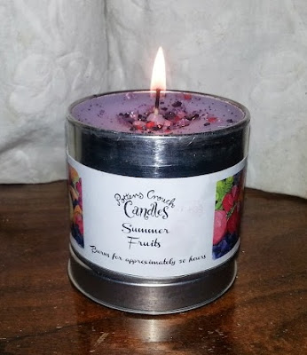 Fruity berry smelling wax decorative candle