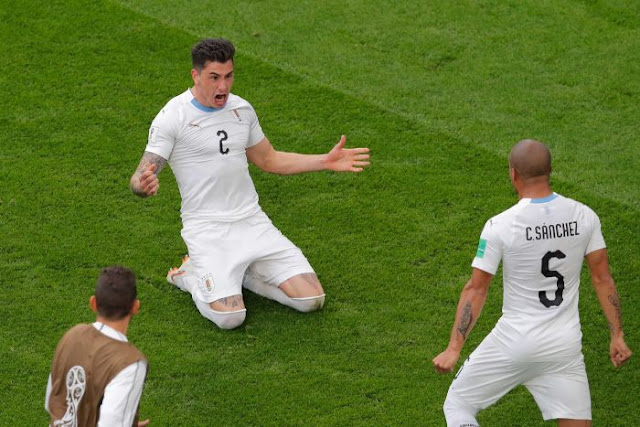 José Giménez festeja el gol de la victoria de Uruguay en su presentación en Rusia 2018