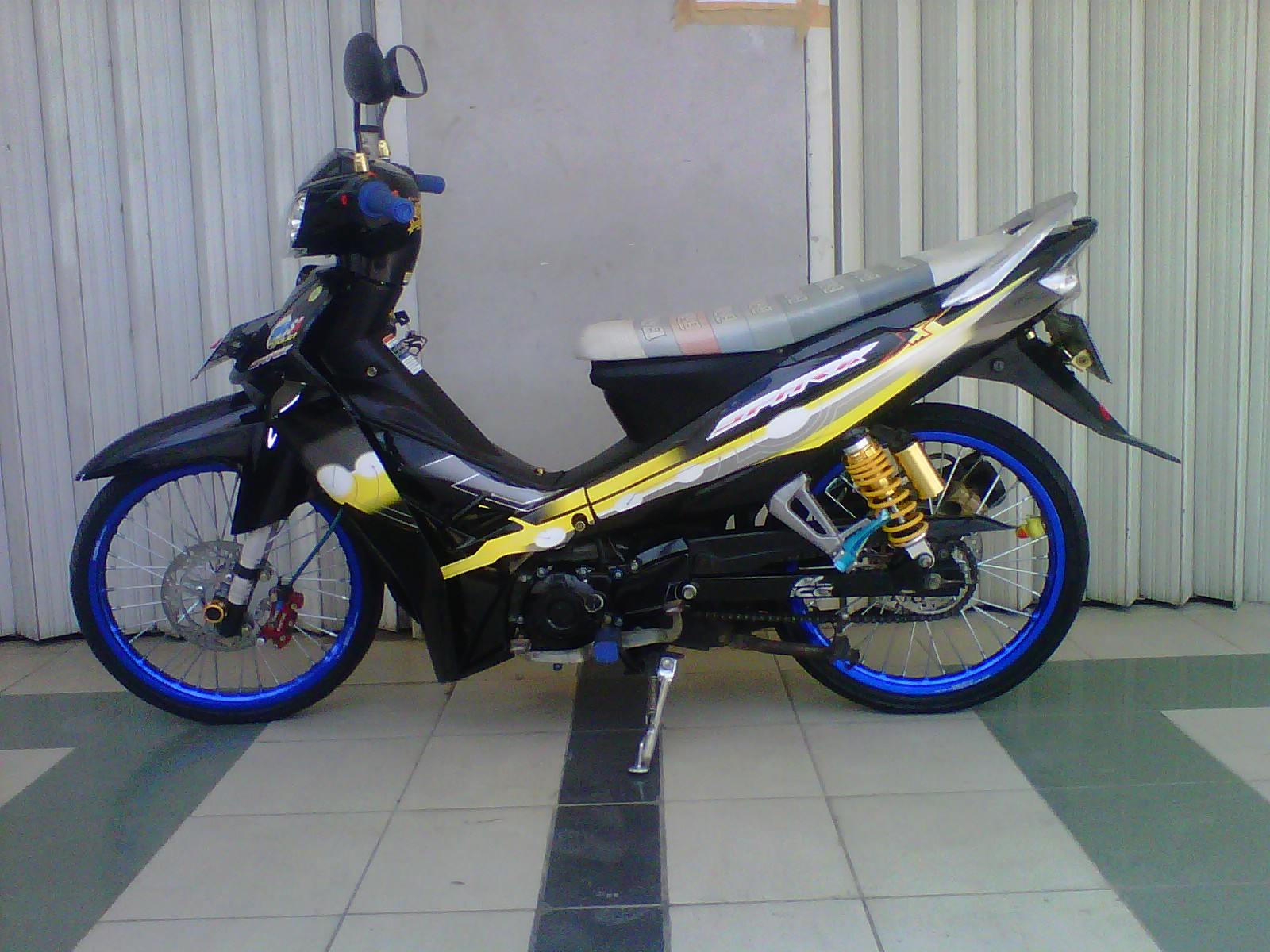 Modifikasi Motor Vega R Ceper Terbaru NEW VEGA R 2007 THAILOOK