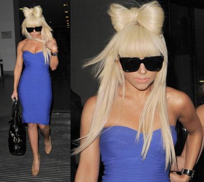 lady gaga hair bow how to. makeup lady gaga hair bow