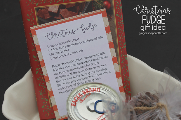 Christmas Fudge Gift Idea at GingerSnapCrafts.com #gift #giftideas #Christmas