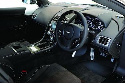 Aston Martin V12 Vantage Carbon Black Special Edition Interior