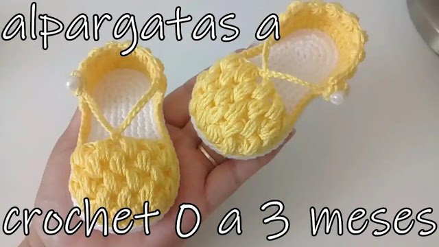 Alpargatas de bebé a crochet