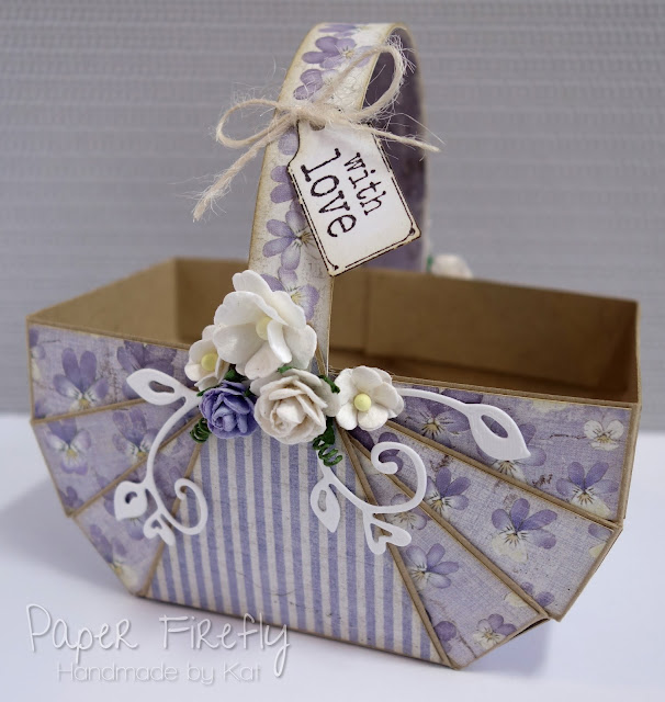 Folded gift baskets