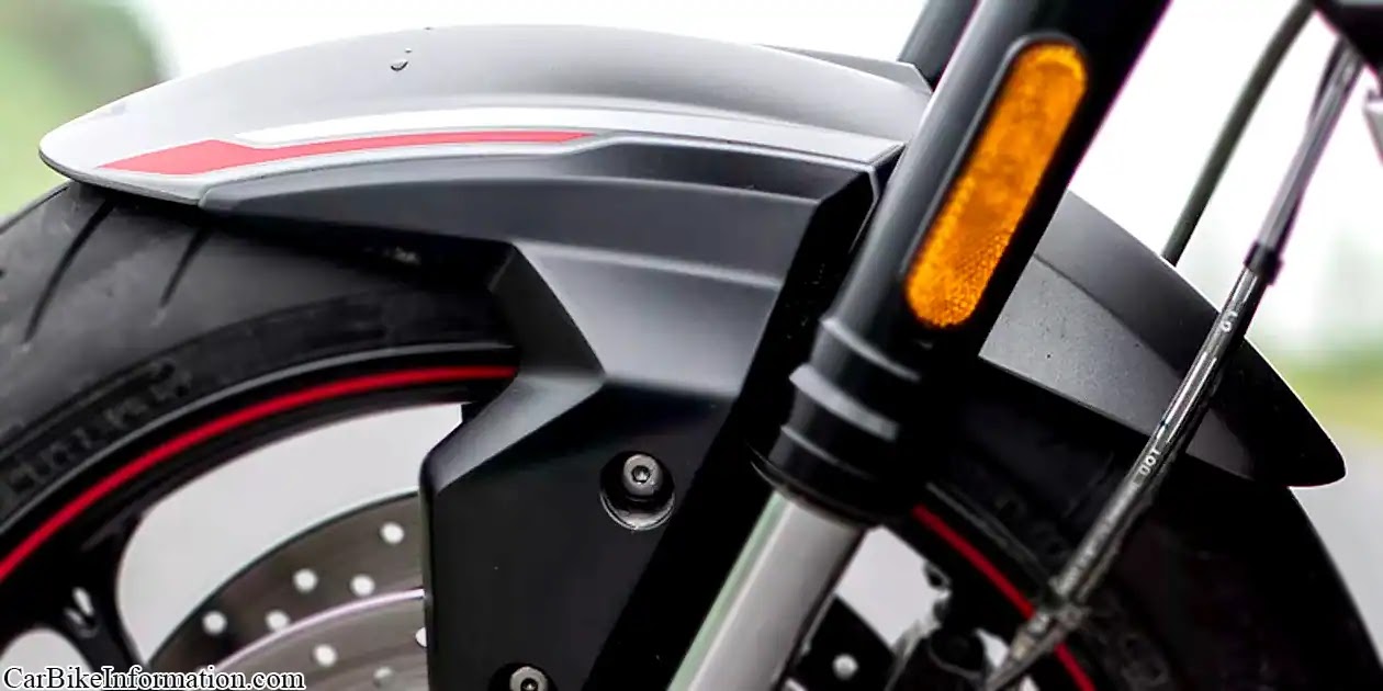 Triumph Street Triple R Mudguard
