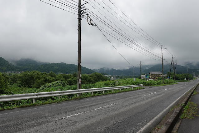 鳥取県道46号線出雲街道を少し歩いて見ます
