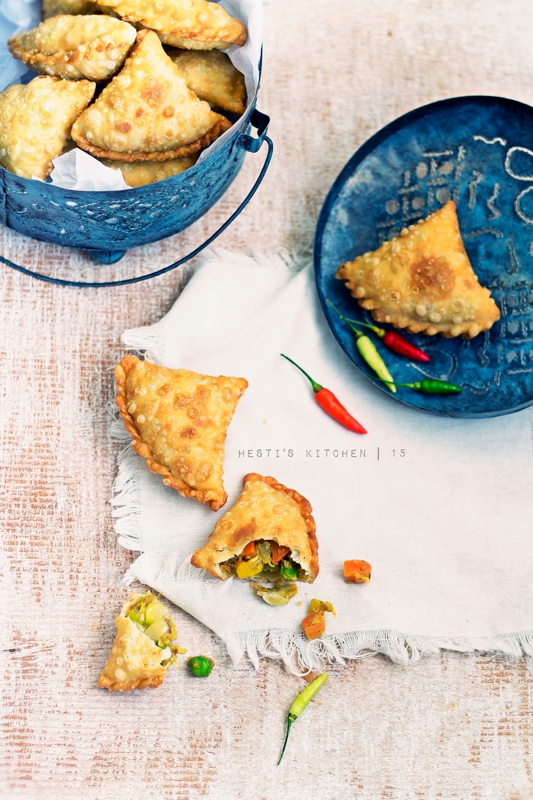 HESTI'S KITCHEN : yummy for your tummy: Samosa