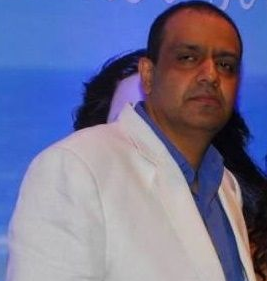 Chunky Pandey Family Wife Son Daughter Father Mother Marriage Photos Biography Profile