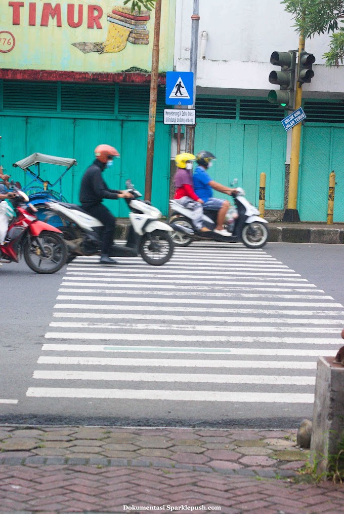 Foto Jalan-jalan ke Pasar Wage Purwokerto