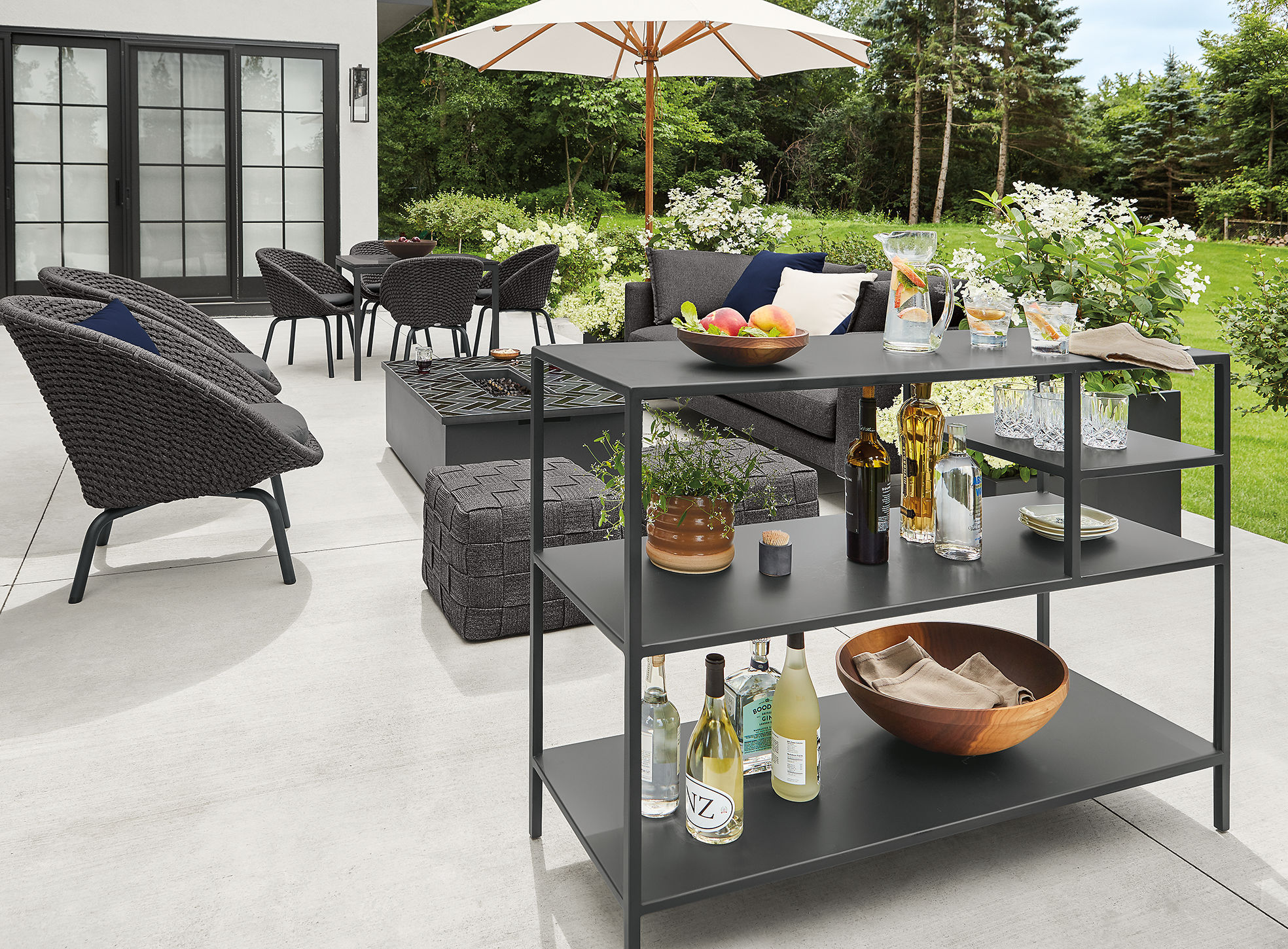 modern outdoor garden furniture