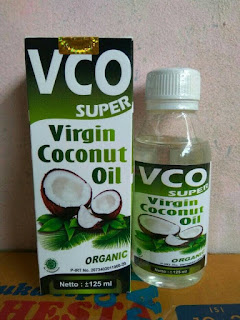 Khasiat manfaat VCO minyak kelapa murni untuk kesehatan kecantikan