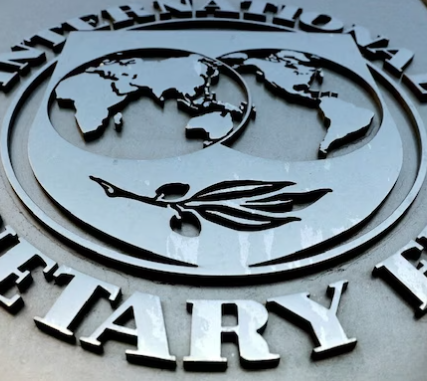  India's GDP growth estimate for FY25 is raised by the IMF to 6.8%