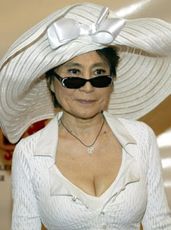 Artista Yoko Ono