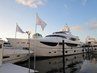 crazy huge Miami boat show boat