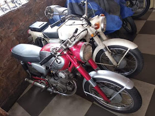 Di jual honda cb72 dan honda cb350 police Wa 082255898888