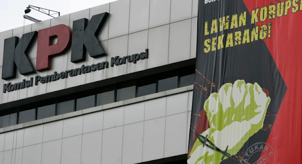 SAFAHAD - Komisi Pemberantasan Korupsi (KPK) menyatakan telah menggeledah Kantor Wilayah Badan Pertanahan Nasional (Kanwil BPN) Provinsi Riau.