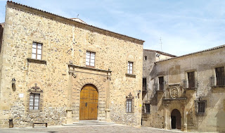 Palacio Episcopal; Cáceres; Extremadura; Vía de la Plata