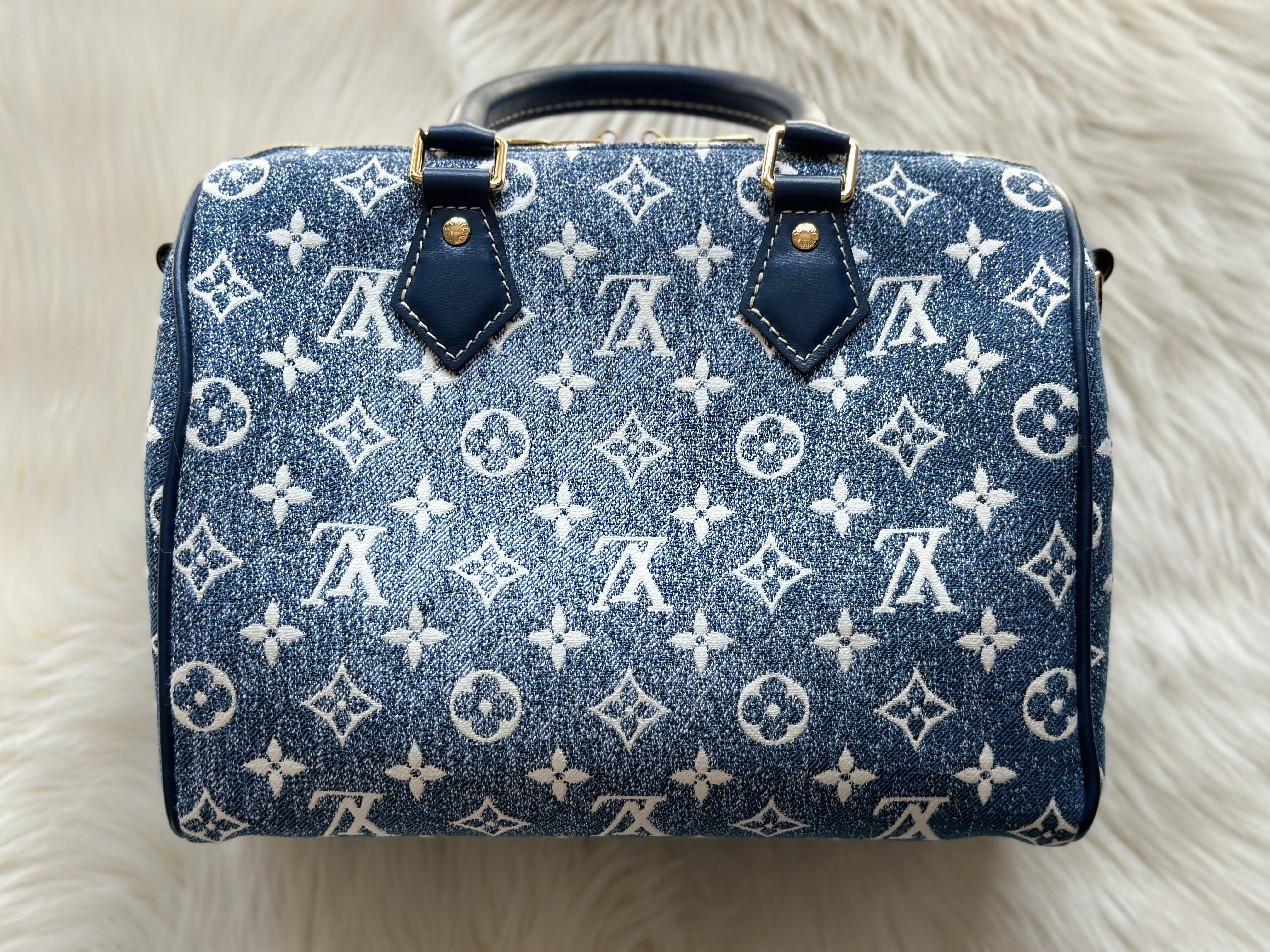 LOUIS VUITTON SPEEDY BANDOULIERE 25 REVIEW