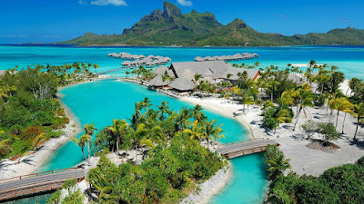 Four Seasons Resort Bora Bora