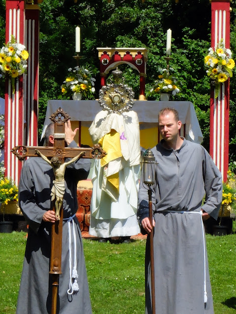 Sacramentsprocessie Oud-Zevenaar, 20 juni 2017. Foto: Robert van der Kroft