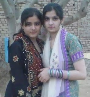 https://blogger.googleusercontent.com/img/b/R29vZ2xl/AVvXsEg3k6ZJjVNRGVc7AUfzKfD6CwgdI4q8cIiy_WMJk7KH1INoDnhMwyz4wbaNsUic8IPMGABHdhSBVDMc6PNoskwOQuFB0tzx0TYsBIxbax8XaN9FJY8lVBUJ9hBsNWQyWhDxT9Hv6StY5dtY/s320/cute+pakistani+school+girls.jpg