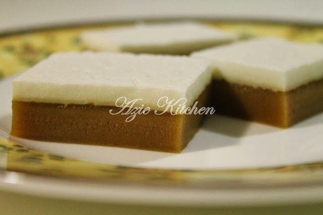 Kuih Tepung Talam Beras Istimewa - Azie Kitchen