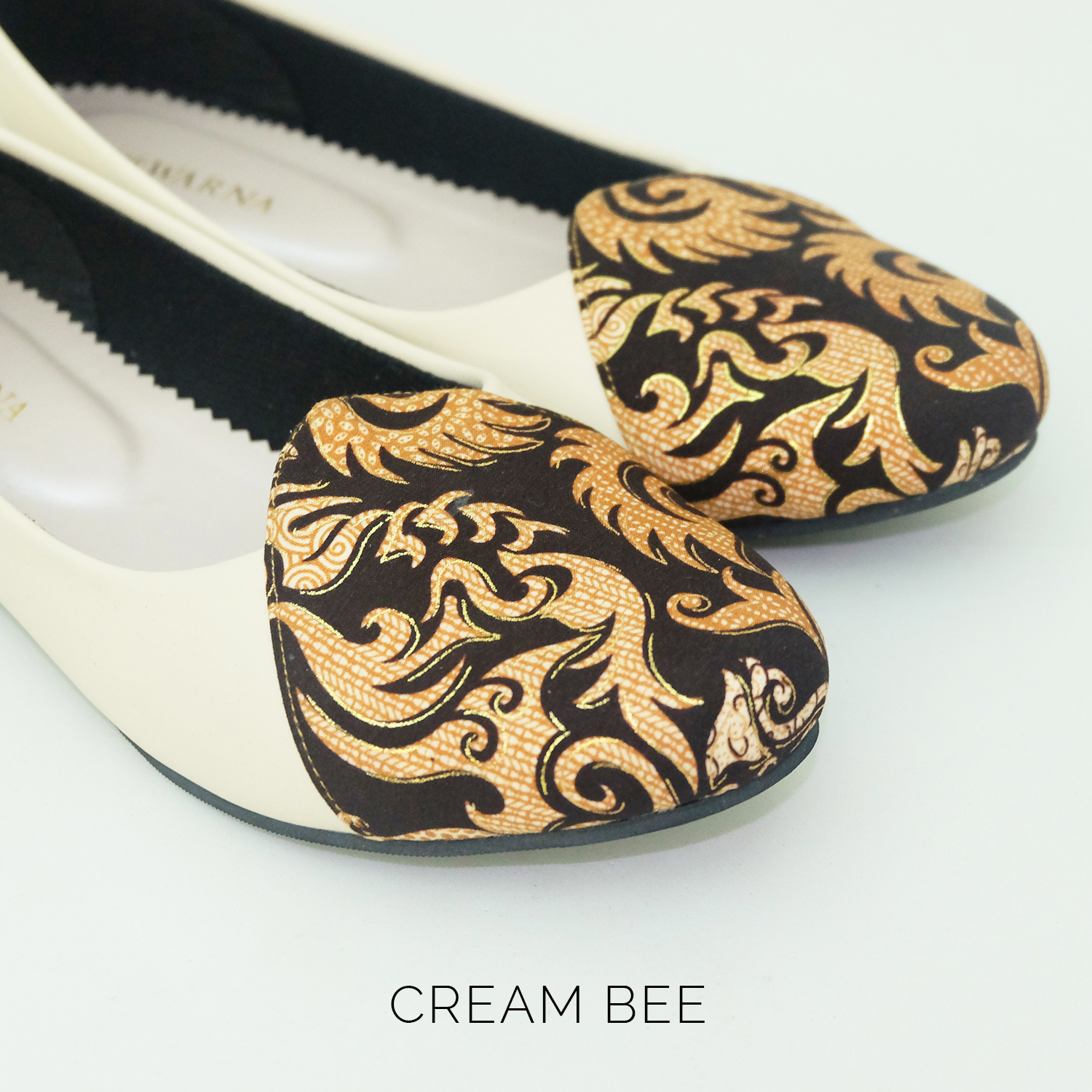 Sepatu Batik Cream Bee The Warna Indonesia