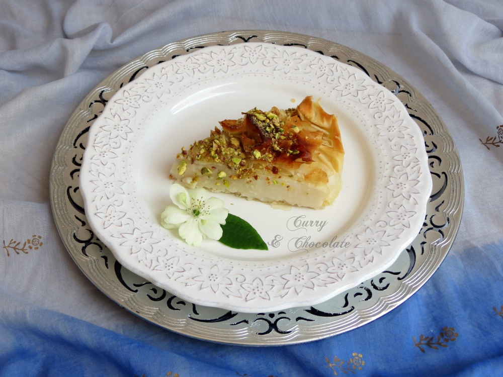 Pastel de leche con pasta filo y almíbar de azahar o Dulce real – Milk phyllo pie