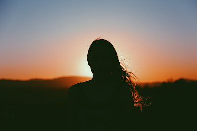 woman silhouette