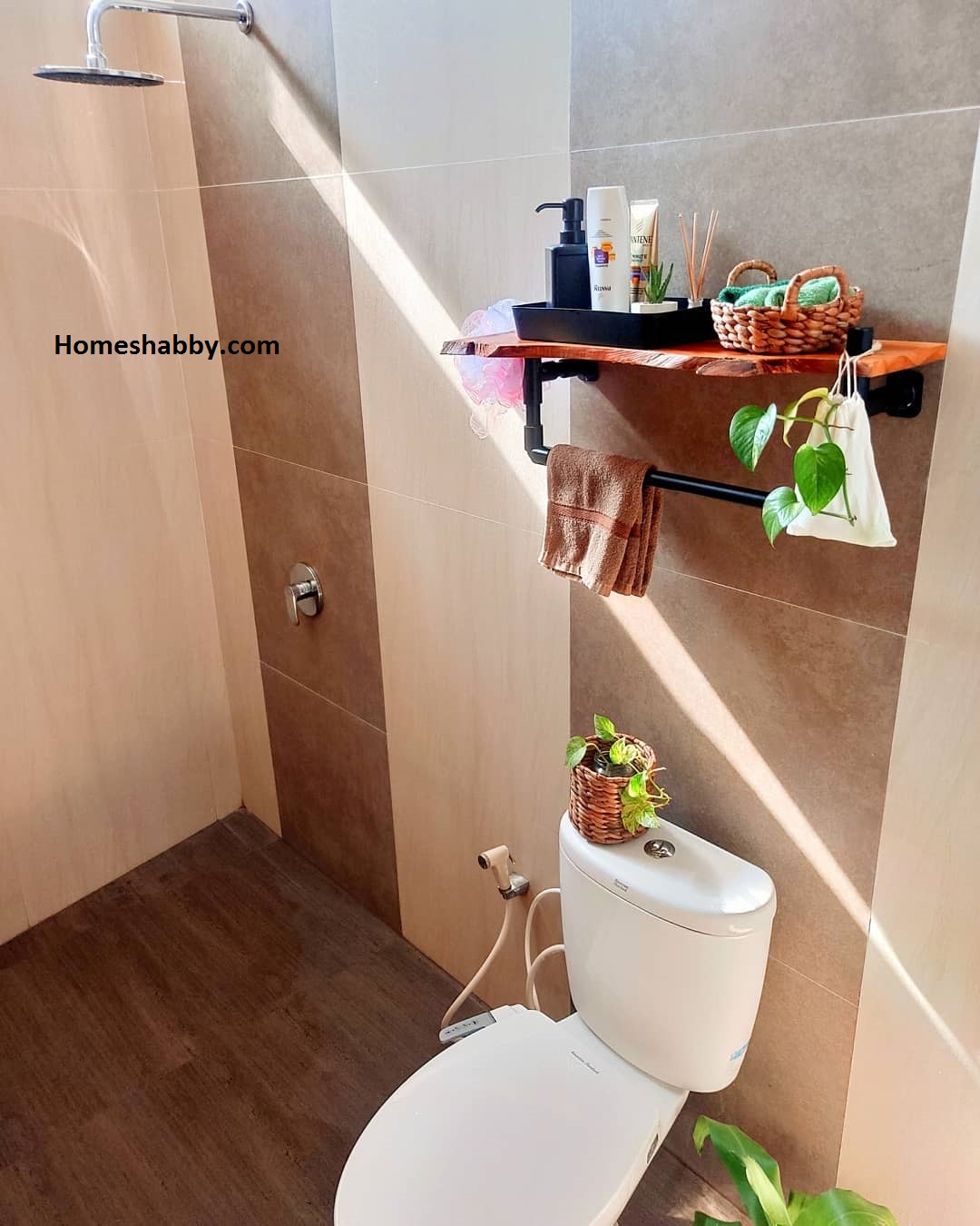 Desain kamar mandi berukuran kecil